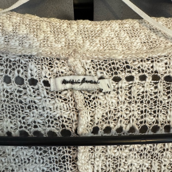 American Eagle Cardigan - Picture 2 of 3
